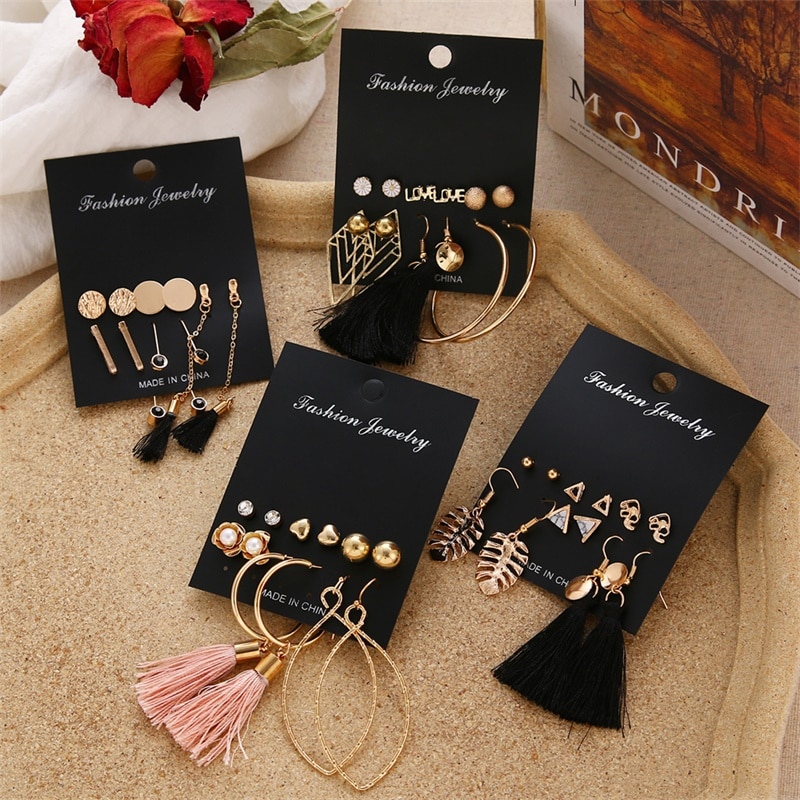 Women's Stylish Earrings Set