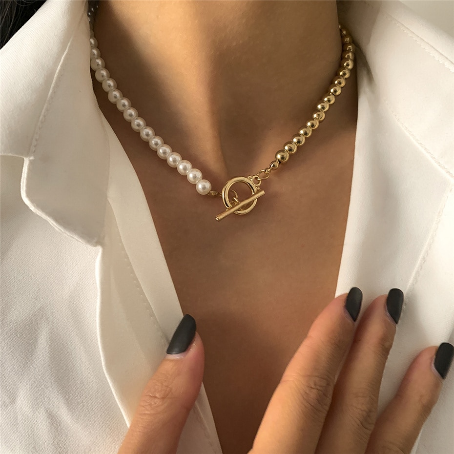 Women's Baroque Pearl Chain Necklace